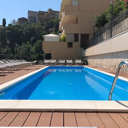 Casa Vacanza "Ilenia" - Таормина Экстерьер фото