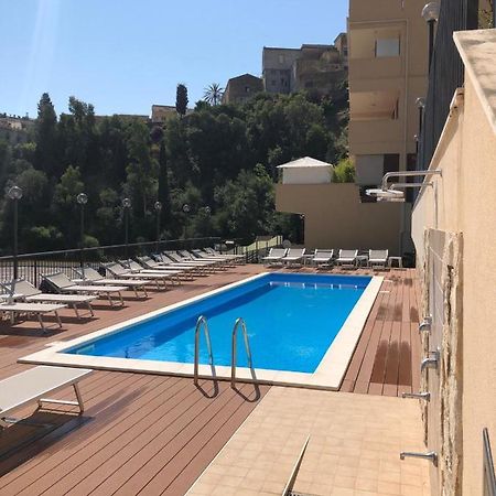 Casa Vacanza "Ilenia" - Таормина Экстерьер фото