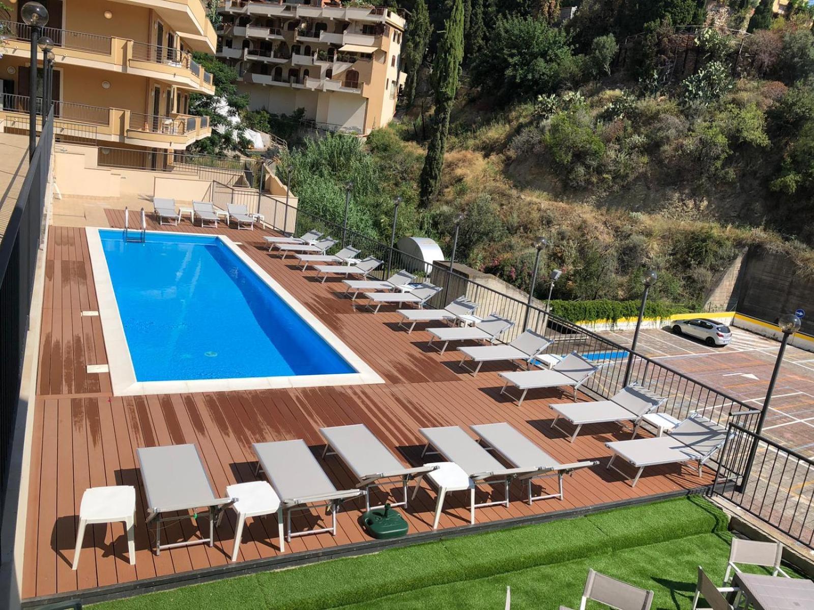 Casa Vacanza "Ilenia" - Таормина Экстерьер фото